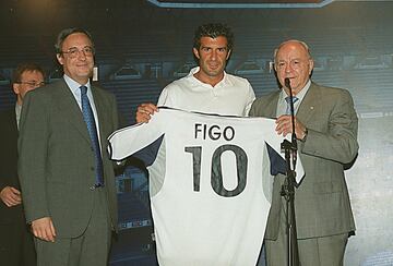 Poco más de una semana después de celebrarse las elecciones, Figo era presentado en la sala de trofeos del Santiago Bernabéu, en compañía de Florentino y de Di Stéfano. Su rostro serio revelaba su duelo interior, pero con el tiempo se asentó en el Madrid, donde jugó cinco temporadas, marcó 58 goles y ganó una Champions y dos Ligas, entre otros trofeos. Ahora, es uno de los veteranos ilustres del Madrid 