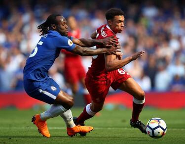 Alexander-Arnold makes England World Cup squad; Hart and Wilshere miss out