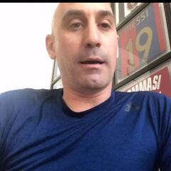 Rubiales atiende las dudas de los clubes valencianos