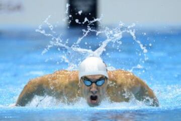 Es el plusmarquista mundial en piscina larga de los 100 y 200 metros mariposa, y los 400 metros de pico estilos, como también explusmarquista mundial de los 200 metros libre y combinado. Ganó un total de 71 medallas en las grandes competiciones mundiales en piscina larga: 57 oros, 11 platas y 3 bronces, en lo que incluye Juegos Olímpicos, Campeonatos Mundiales y el Campeonato Pan-Pacífico