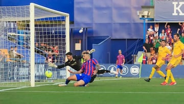 Gol de Zarfino al Alcorcón