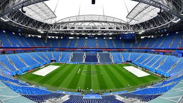 Los jugadores de Francia, durante su entrenamiento en el Saint Petersburg Stadium.