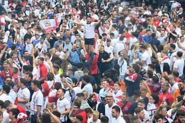 LONDON, ENGLAND - JULY 11: Football fans gather in Leicester Square on July 11, 2021 in London, United Kingdom. England meets Italy at Wembley Stadium for the final of the 2020 UEFA European Championships. This will be England's first major competition fi