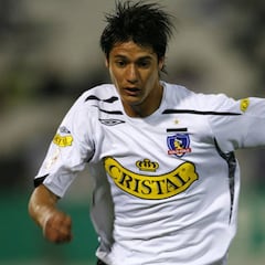 "En Colo Colo juega el extranjero aunque el joven la rompa"