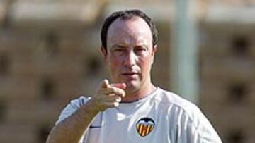 <b>VOLVER A LA ROSALEDA.</b> El entrenador del Valencia mostró su alegría por regresar a La Rosaleda, estadio en el que el Valencia se proclamó campeón de liga en la pasada temporada tras vencer allí por 0-2 en la penúltima jornada de Liga.