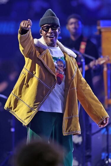 Raphael Saadiq, cantante, compositor, multiinstrumentista y productor discográfico estadounidense.