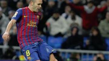 Iniesta ante Casillas