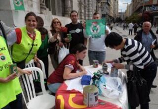 Así recaudan dinero para salvar al Racing de Santander