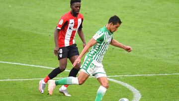 Mandi, junto a Williams.