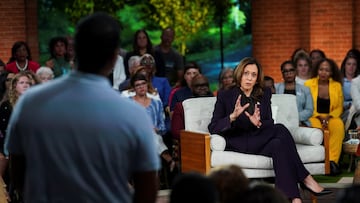 In a striking comment in a conversation with Oprah Winfrey, Kamala Harris defended her position regarding the Second Amendment.