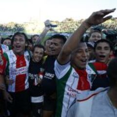 Palestino golea a Wanderers y sella su vuelta a la Libertadores