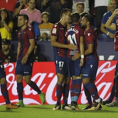 Dos golazos de Chema y Bardhi y un penalti disparan al Levante