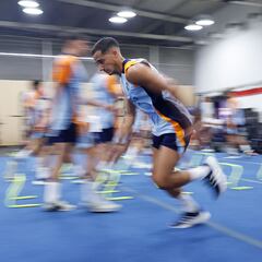 La gira del Madrid empieza con Pintus y Davide al mando