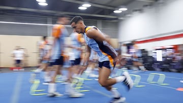 La gira del Madrid empieza con Pintus y Davide al mando