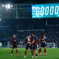 Goleada para superar la resaca de la venta de Andrés García