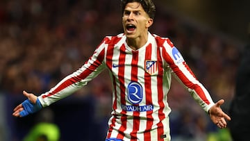 Soccer Football - LaLiga - Atletico Madrid v Levante - Riyadh Air Metropolitano, Madrid, Spain - November 8, 2025 Atletico Madrid's Giuliano Simeone reacts REUTERS/Susana Vera