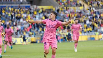 Álex Muñoz y Diego Martínez son los héroes de Las Palmas