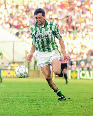 Jug車 en el Betis en dos etapas de su vida (1976-1985 y 1992-1995).