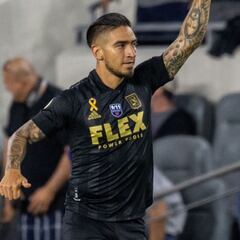 Cristian Arango va por récord de goleo de Carlos Vela