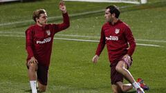 El Milán quiere a Godin; el Bayern no se olvida de Griezmann