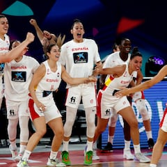 España vuela hacia el oro