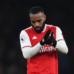 Lacazette, Son y Pope, en el once de la jornada 13 en la Premier