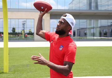 Koke, Lemar, Morata y Marcos Llorente disfrutaron a lo grande visitando las instalaciones de los Dallas Cowboys.