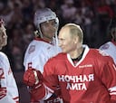 Ver para creer: Putin, 'estrella' del hockey sobre hielo