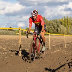 Felipe Orts, otra temporada más en carretera con el Burgos BH
