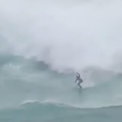 La ola gigante de O Portiño enseña sus afilados colmillos