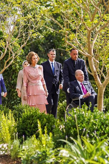 Former King of Spain Juan Carlos I and Former Queen of Spain Sofia attend the royal wedding of Jordan's Crown Prince Hussein and Rajwa Al Saif, in Amman, Jordan, June 1, 2023. Royal Hashemite Court (RHC)/Handout via REUTERS ATTENTION EDITORS - THIS IMAGE WAS PROVIDED BY A THIRD PARTY.