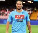 Higuaín estrella del Nápoles ya tiene su propia canción
