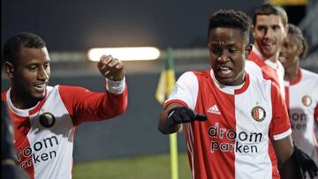 Sinisterra celebra pase a lso 120