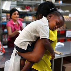¿Qué son los beneficios TANF y quién es elegible para Asistencia Temporal para Familias Necesitadas?