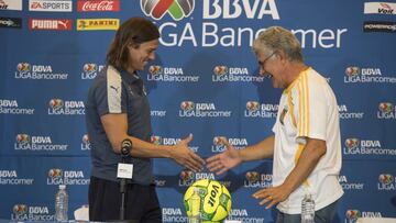 Ricardo Ferretti y Mat&iacute;as Almeyda