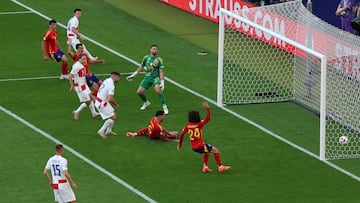 Petkovic had the ball in the net with 10 minutes remaining at Berlin’s Olympiastadion, but the Croatia’s late strike was chalked off.