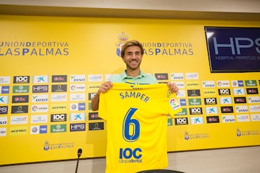 Jugó con Las Palmas la temporada 17/18 en calidad de cedido.
