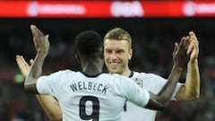 Inglaterra arrolla y recupera el liderato del Grupo H