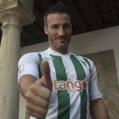 El Córdoba anuncia el fichaje del delantero italiano Piovaccari