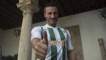 Piovaccari, ficha por el Córdoba.