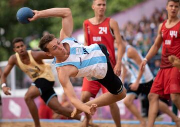 Jose Basualdo de Argentina.