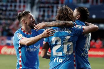 Osasuna 0-3 Atlético de Madrid: Salió a la contra el Atleti tras un robo de Herrera que dejó a Correa solo ante Sergio Herrera y el argentino no falló y puso el esférico pegado al palo derecho para sentenciar el partido.
