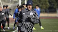 Carlos Tevez reapareció en China