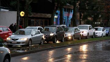 Restricción vehicular, 13 de julio: autos que no pueden circular en Santiago y calendario de julio