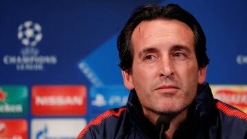 Soccer Football - Paris St Germain Press Conference - Centre Ooredoo Camp, Saint Germain-En-Laye, Paris, France - October 30, 2017 Paris Saint-Germain coach Unai Emery during the press conference REUTERS/Gonzalo Fuentes