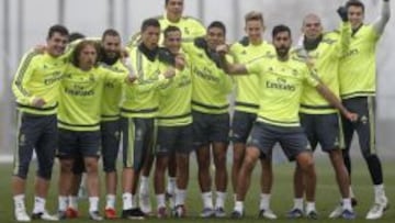 Benítez duda entre Varane o Nacho para sustituir a Ramos