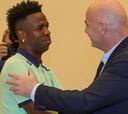 Infantino: “Todo mi cariño a Vinicius y a los que sufren”