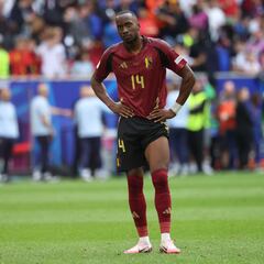 Lukebakio se cae del escaparate