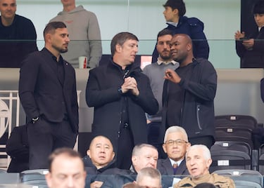 Madrugada en Mestalla: cumbre Gourlay-Corberán-Lisandro 