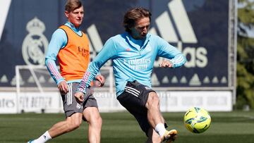 Modric y Kroos, en un entrenamiento.